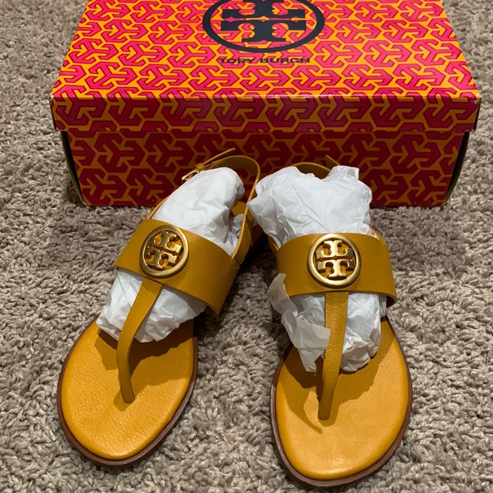 Tory Burch Benton 2 flat thong sandal
